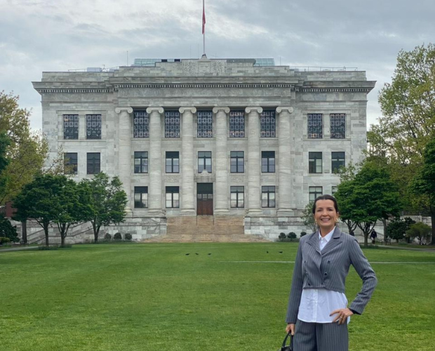 Professora da Univ�s ministra palestra em Congresso da Faculdade de Harvard nos EUA